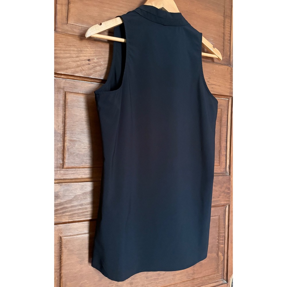 In Style Womens Black Sleeveless Pleated V-Neck Blouse High-Low Hem Top M 14769Z
